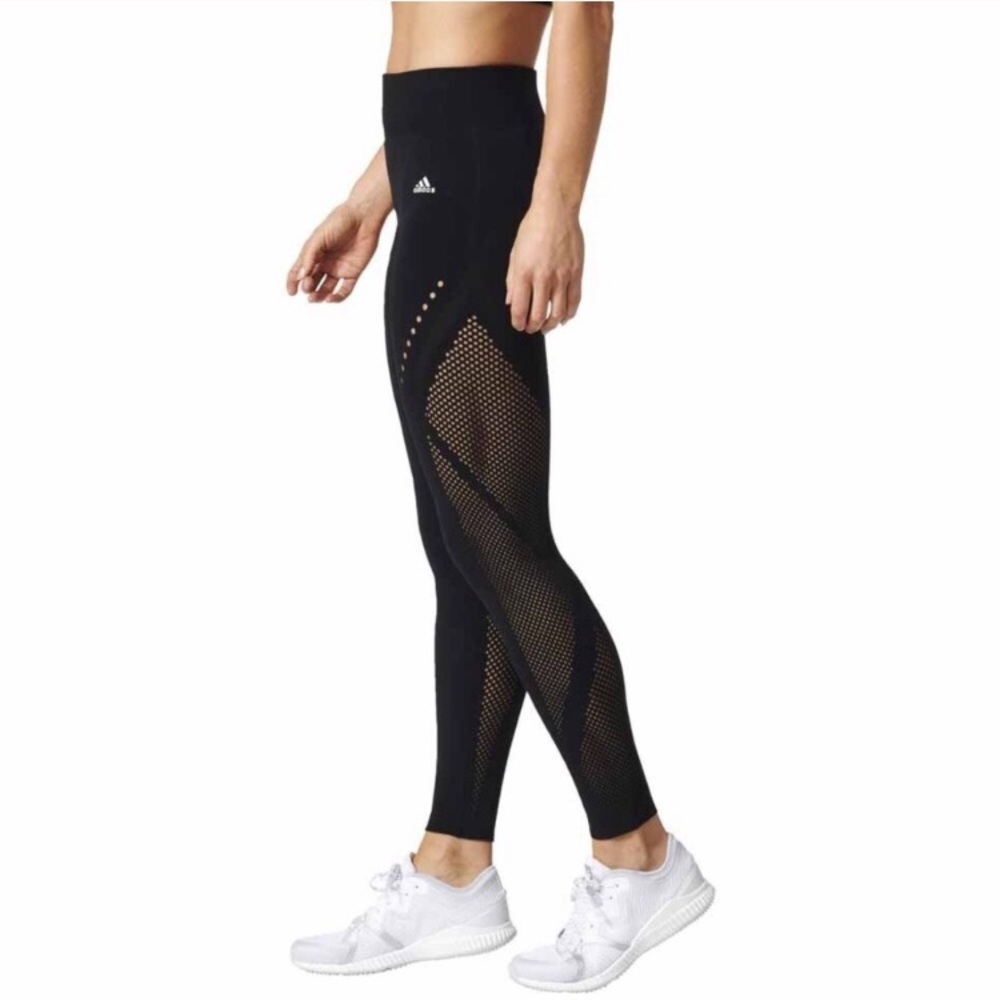 Adidas Wanderflow Warp Knit Legging in Small